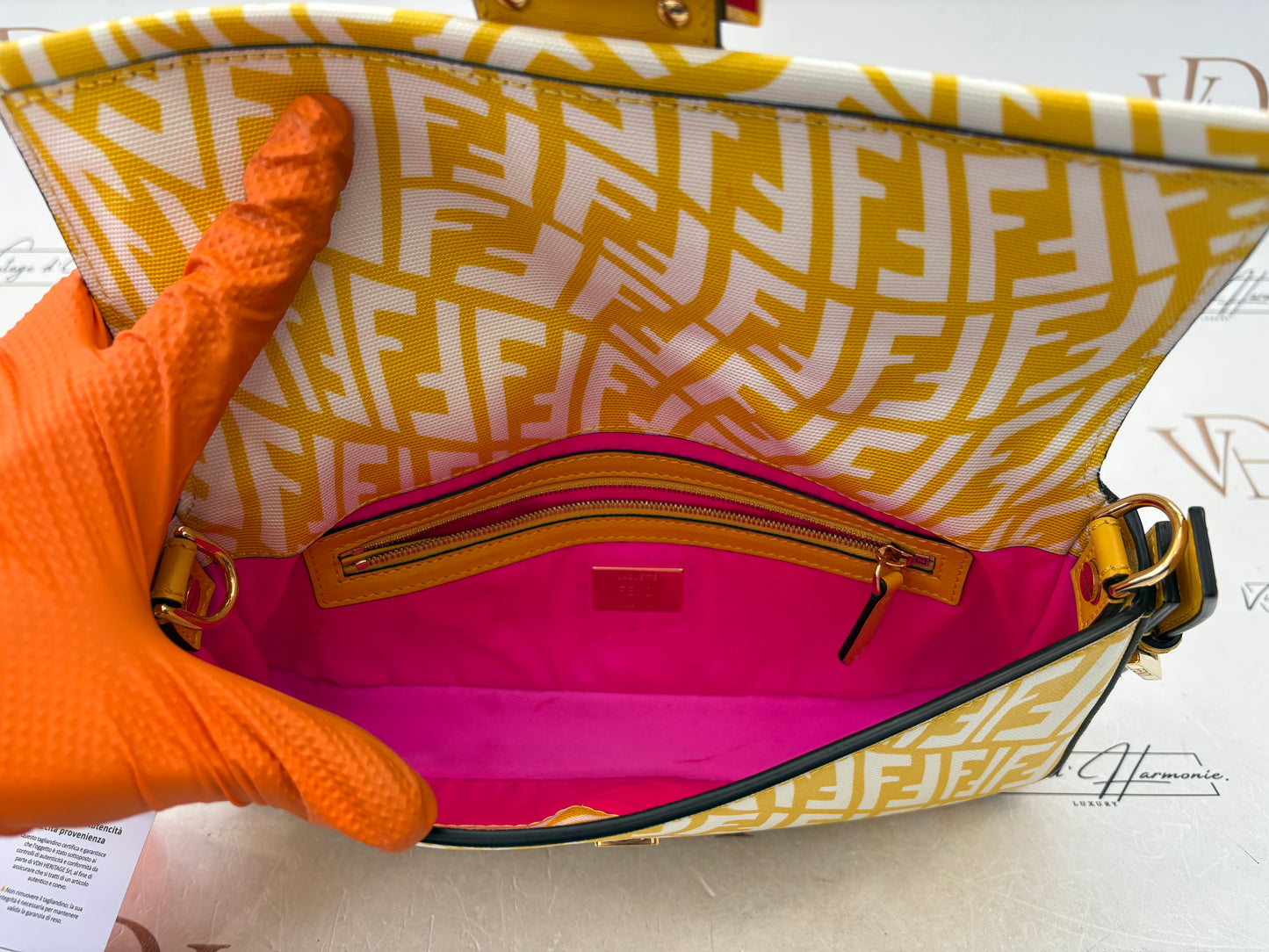 383618 - Fendi Baguette