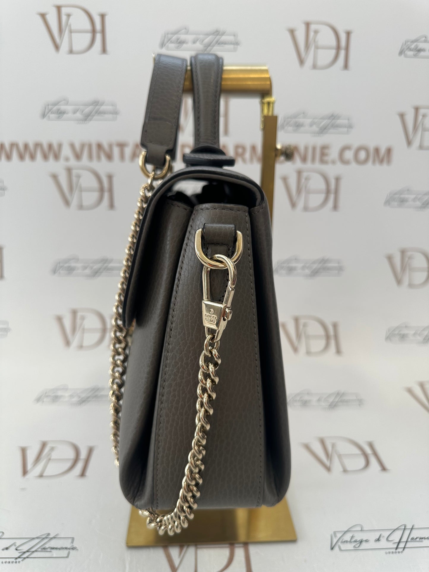 382730 - Gucci Interlocking