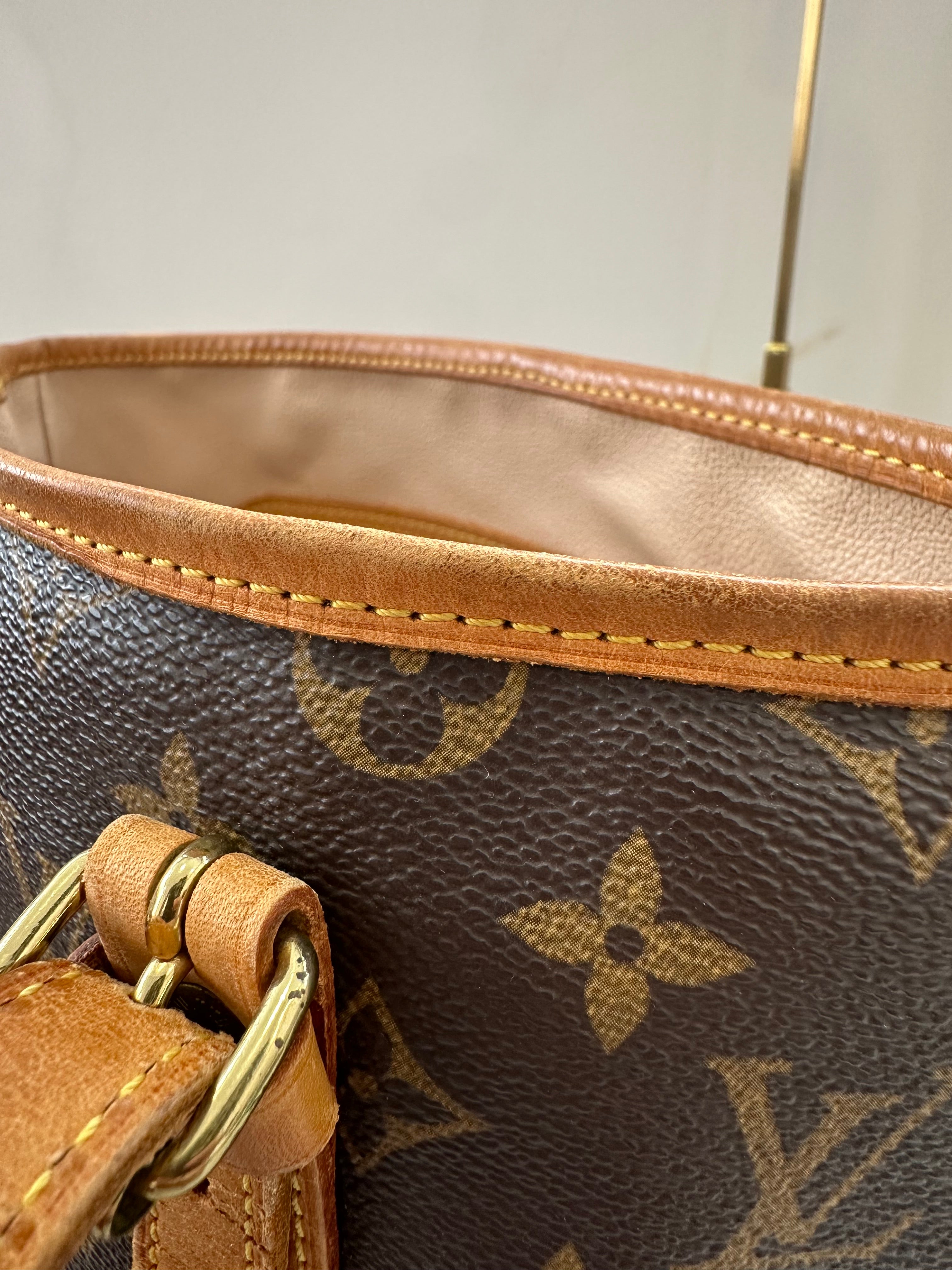 Louis Vuitton Bucket GM