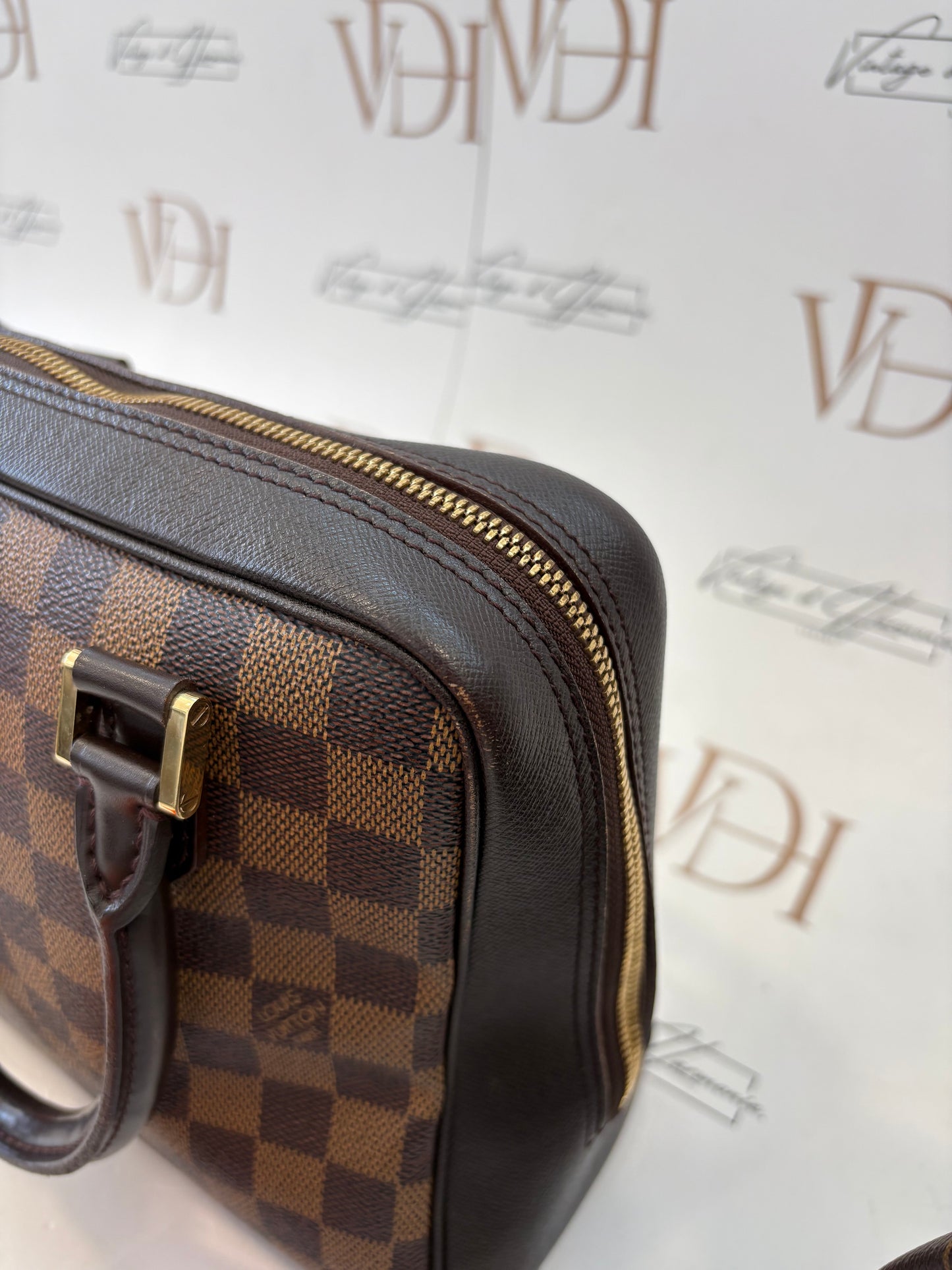 018137 - Louis Vuitton Damier Brera