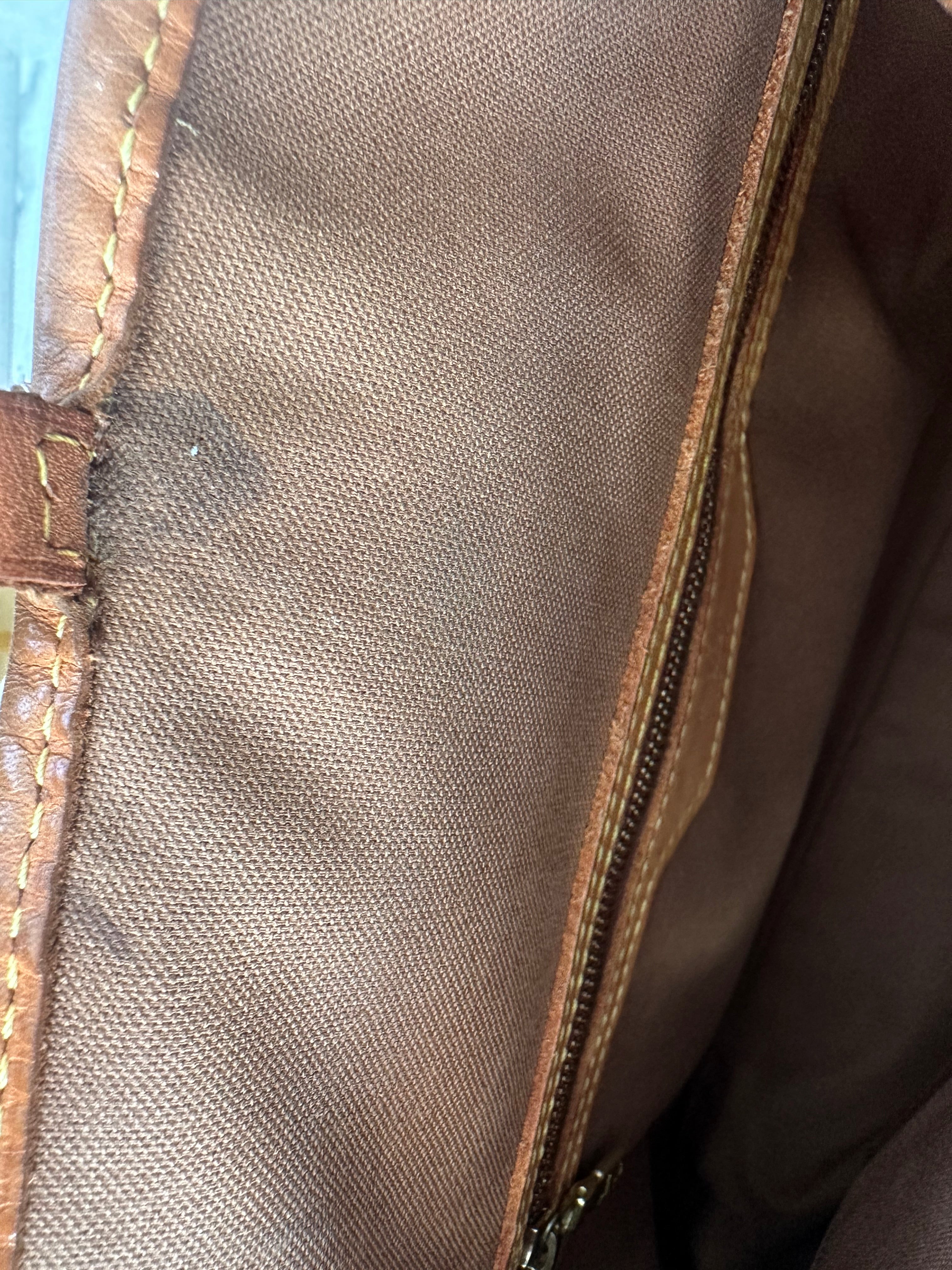 Louis Vuitton Batignolles Horizontal