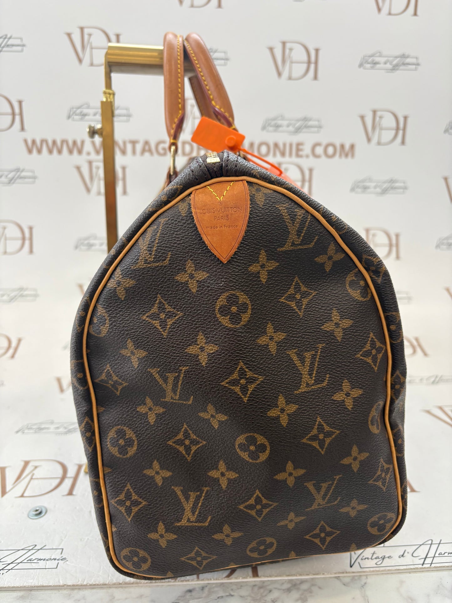 018820 - Louis Vuitton Speedy 40