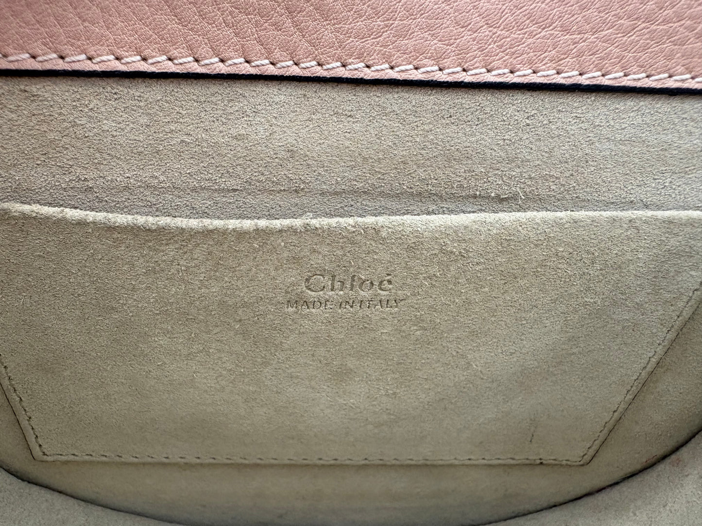 383297 - Chloé Nile