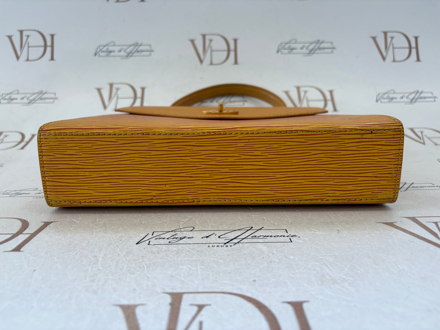 017160 - Louis Vuitton Malesherbes