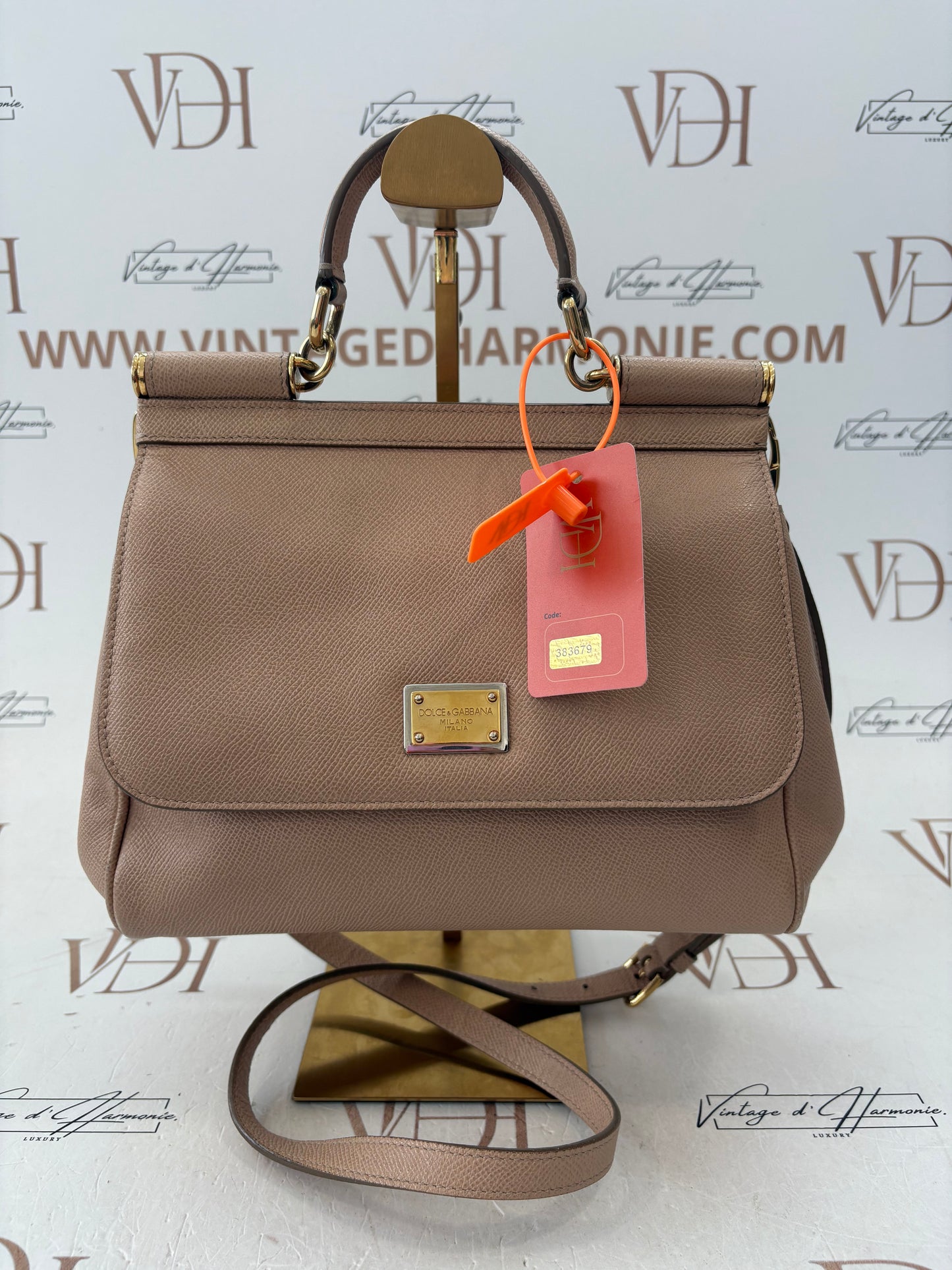 383679 - Dolce & Gabbana Sicily