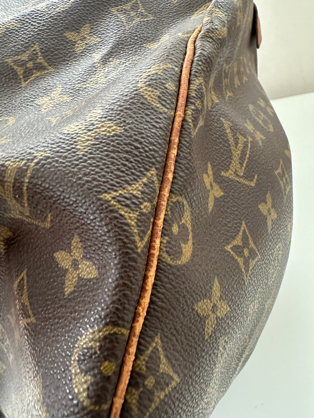 Louis Vuitton Keepall 55