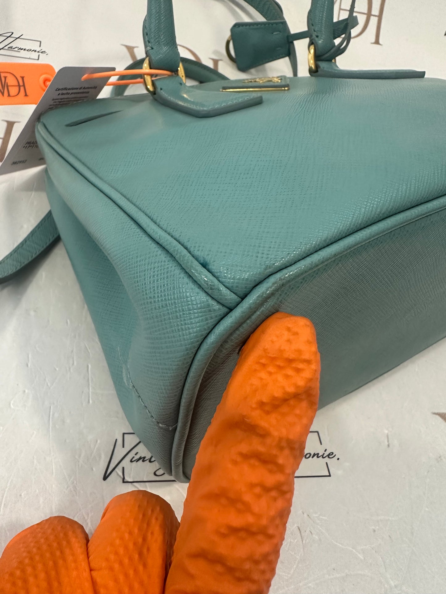 382952 - Prada Galleria