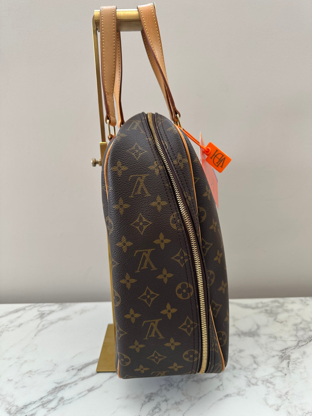 Louis Vuitton Excursion