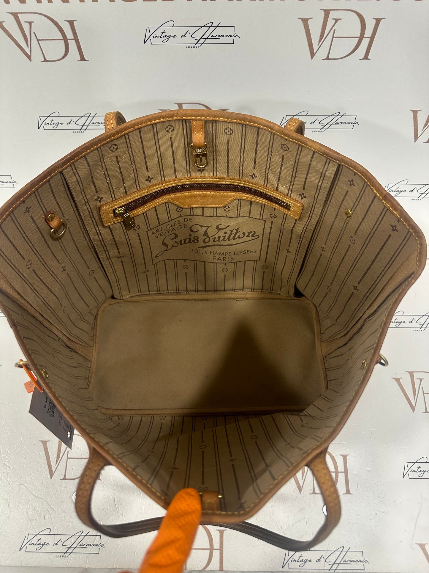 017883 - Louis Vuitton Neverfull MM