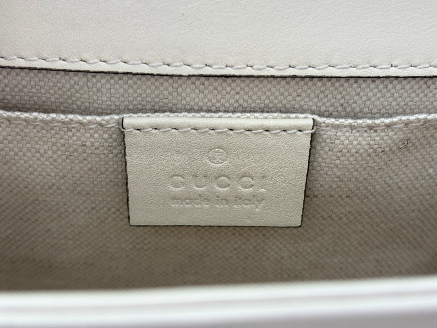 201665 - Gucci Dionysus
