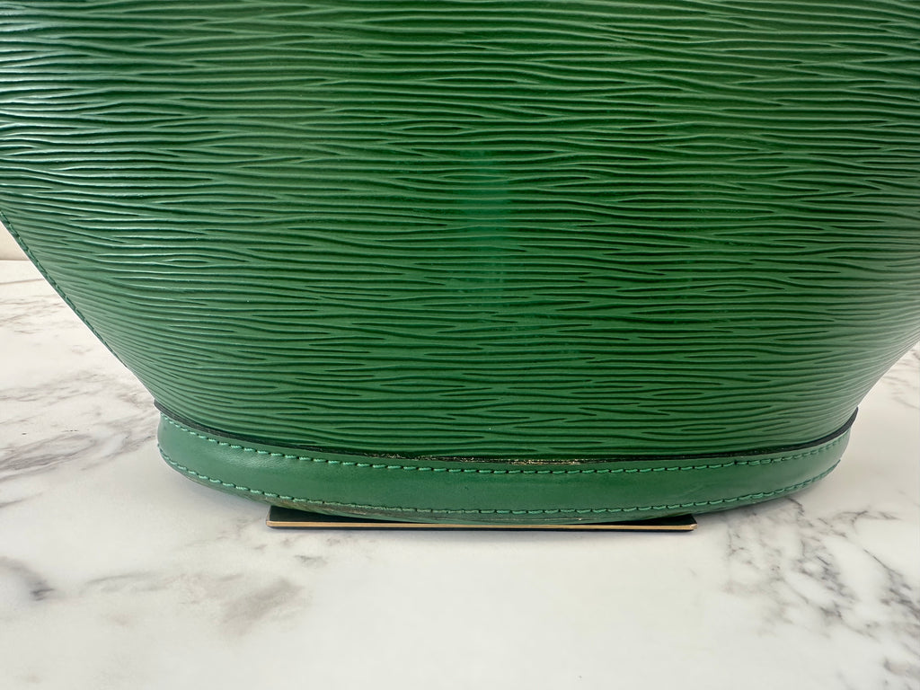 Louis Vuitton Green Epi Saint jacques