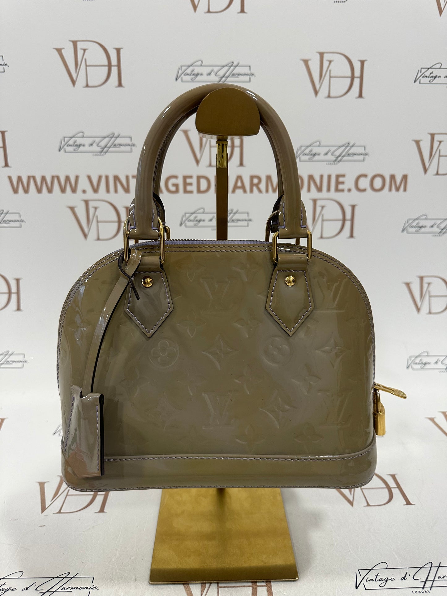 383121 - Louis Vuitton Alma BB