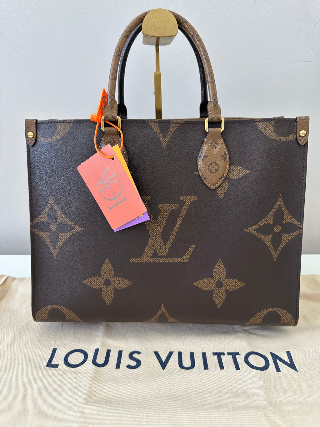 Louis Vuitton Giant Onthego