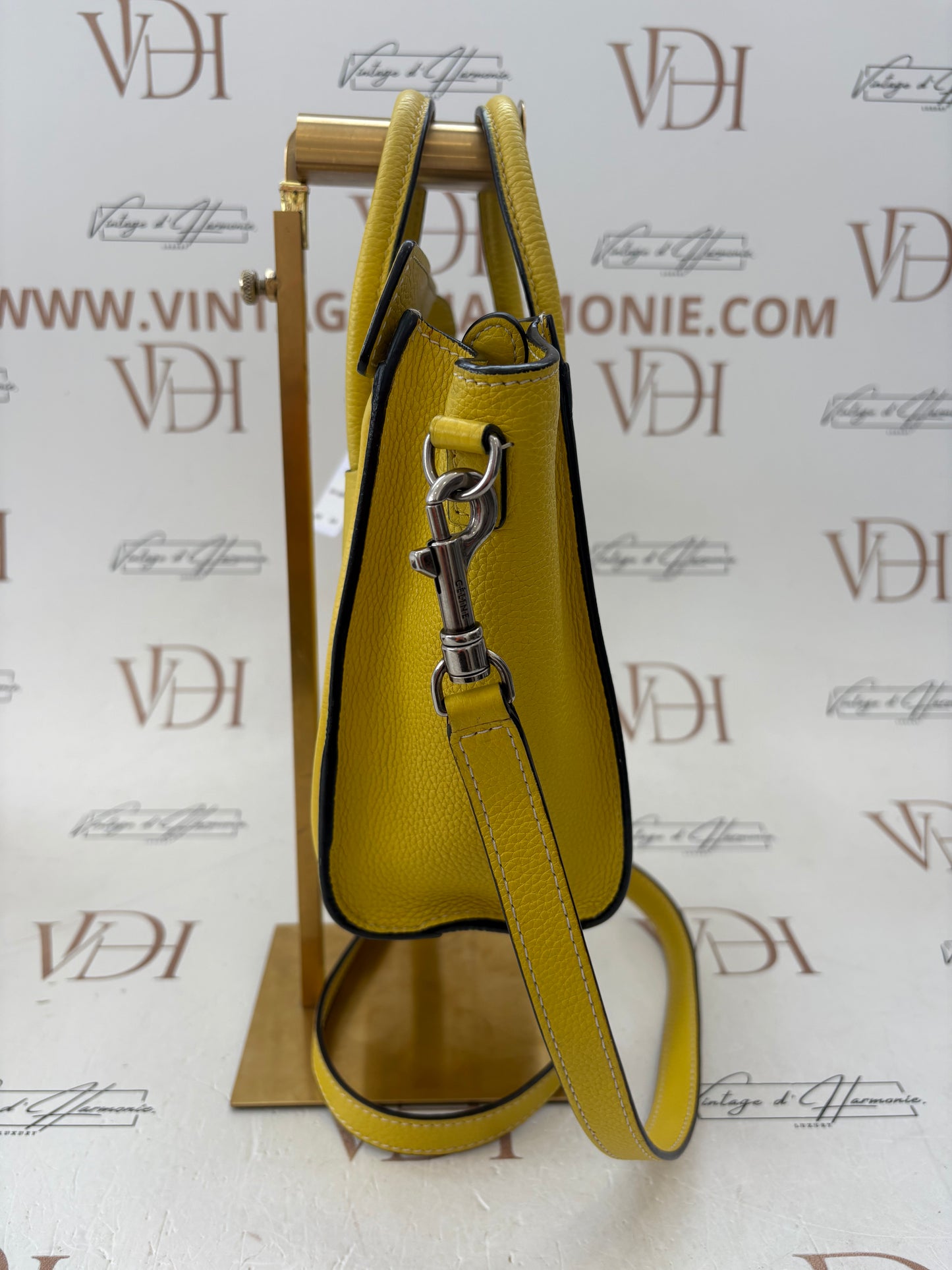 383887 - Céline Luggage Nano