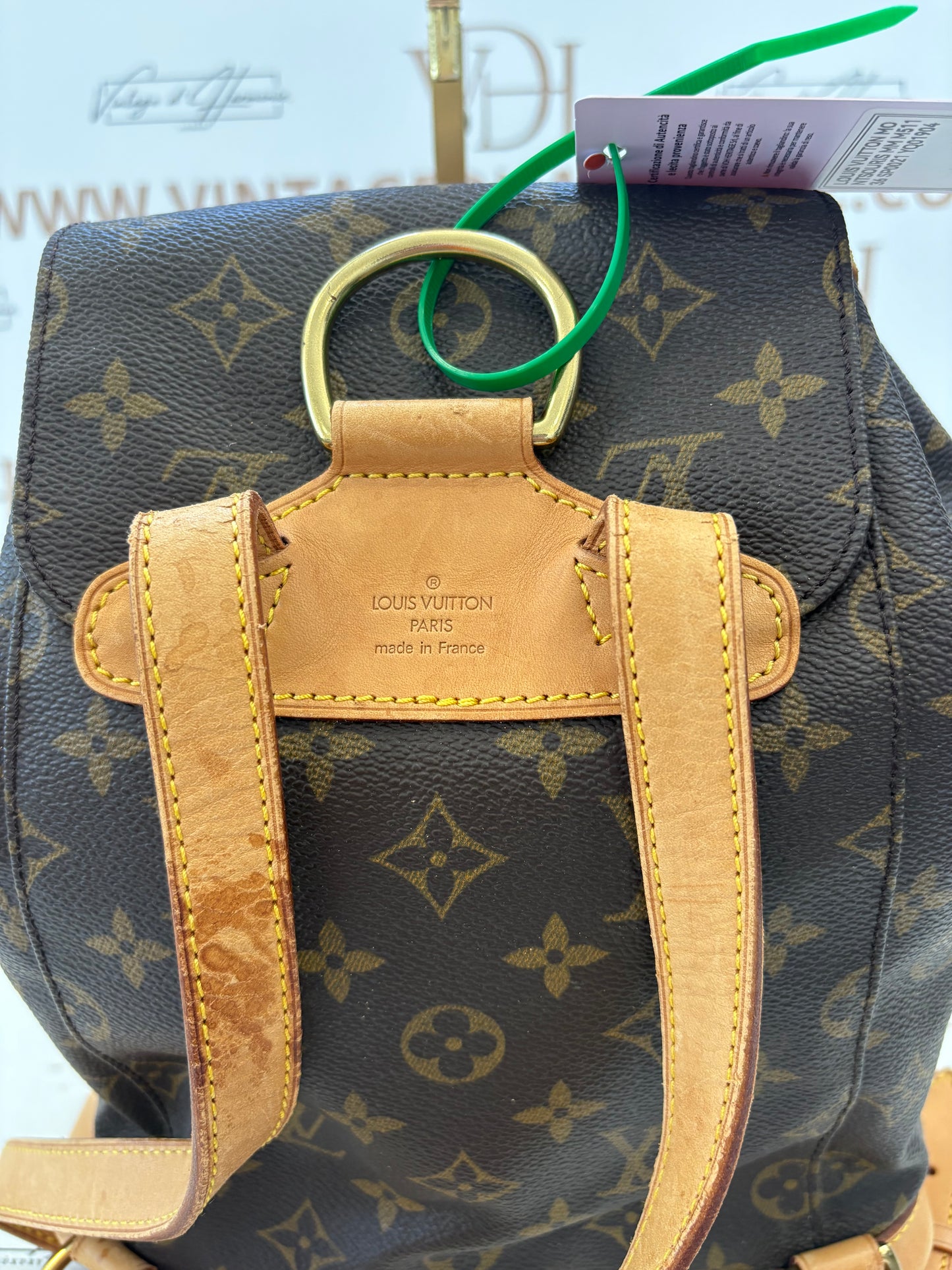 017177 - Louis Vuitton Montsouris MM