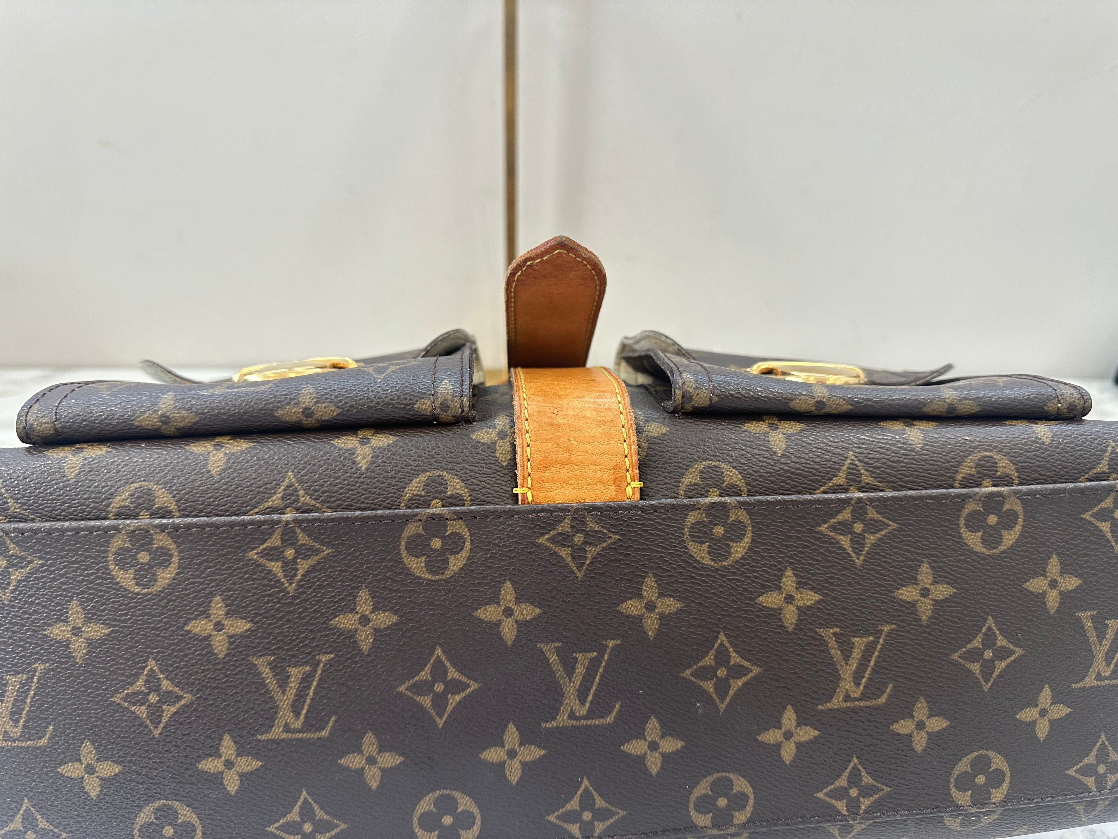 Louis Vuitton Manhattan GM
