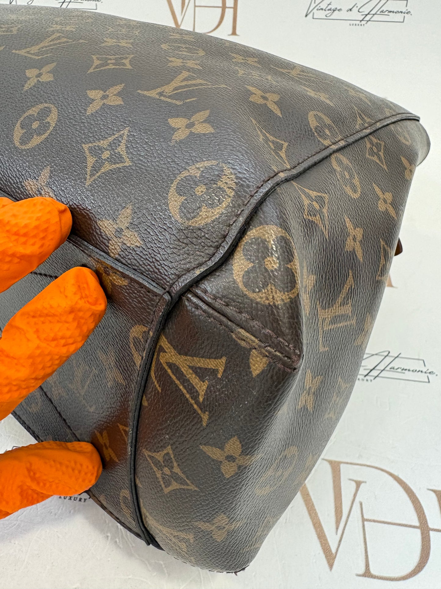 383168 - Louis Vuitton Mountaigne GM