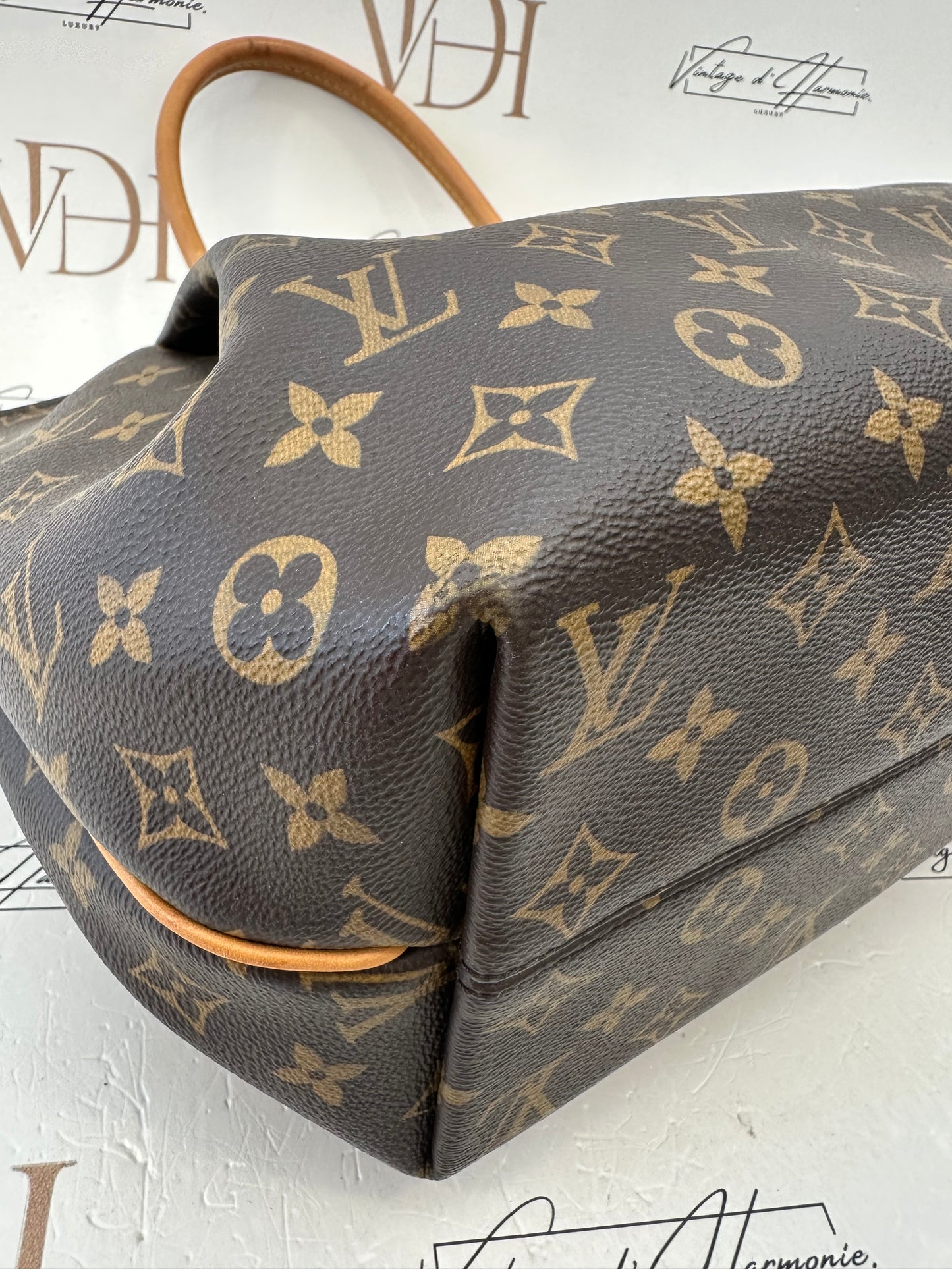 017859 - Louis Vuitton Turenne MM