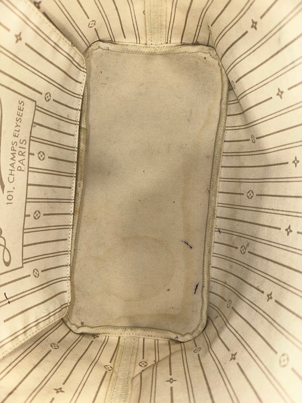 Louis Vuitton Neverfull MM Azur