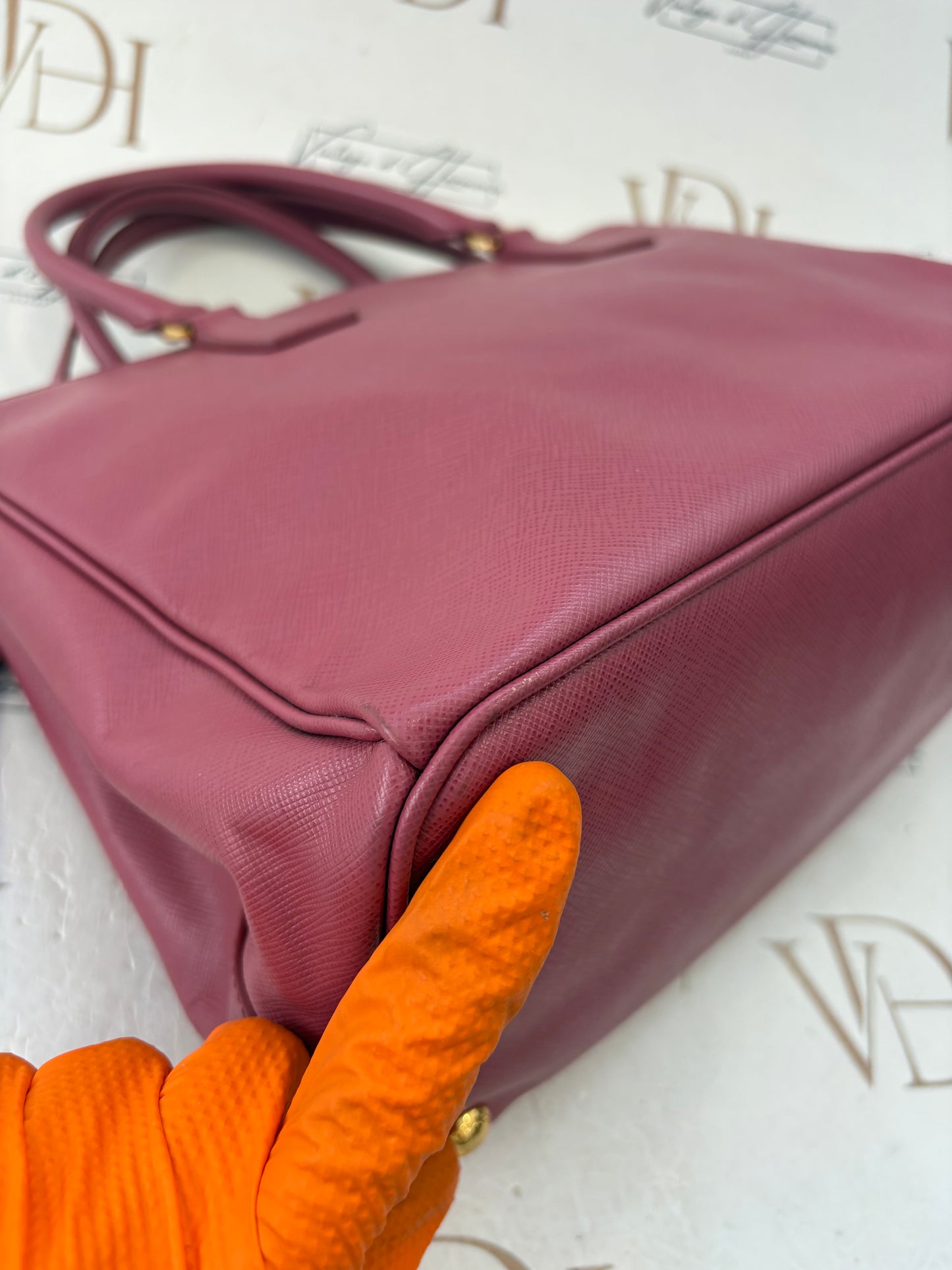 201020 - Prada Galleria Pink