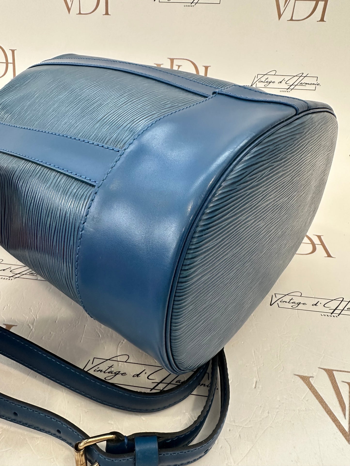 017969 - Louis Vuitton Randonne PM
