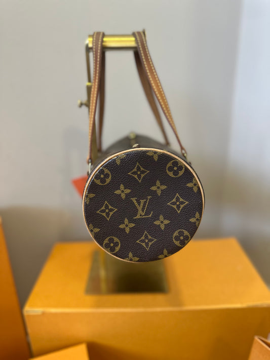 Louis Vuitton Papillon 26