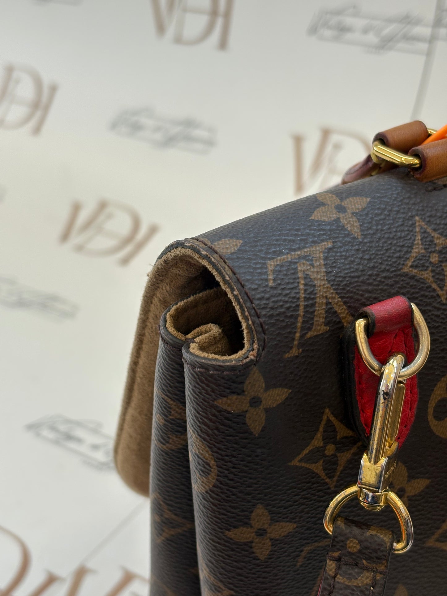 384254 - Louis Vuitton Marignan