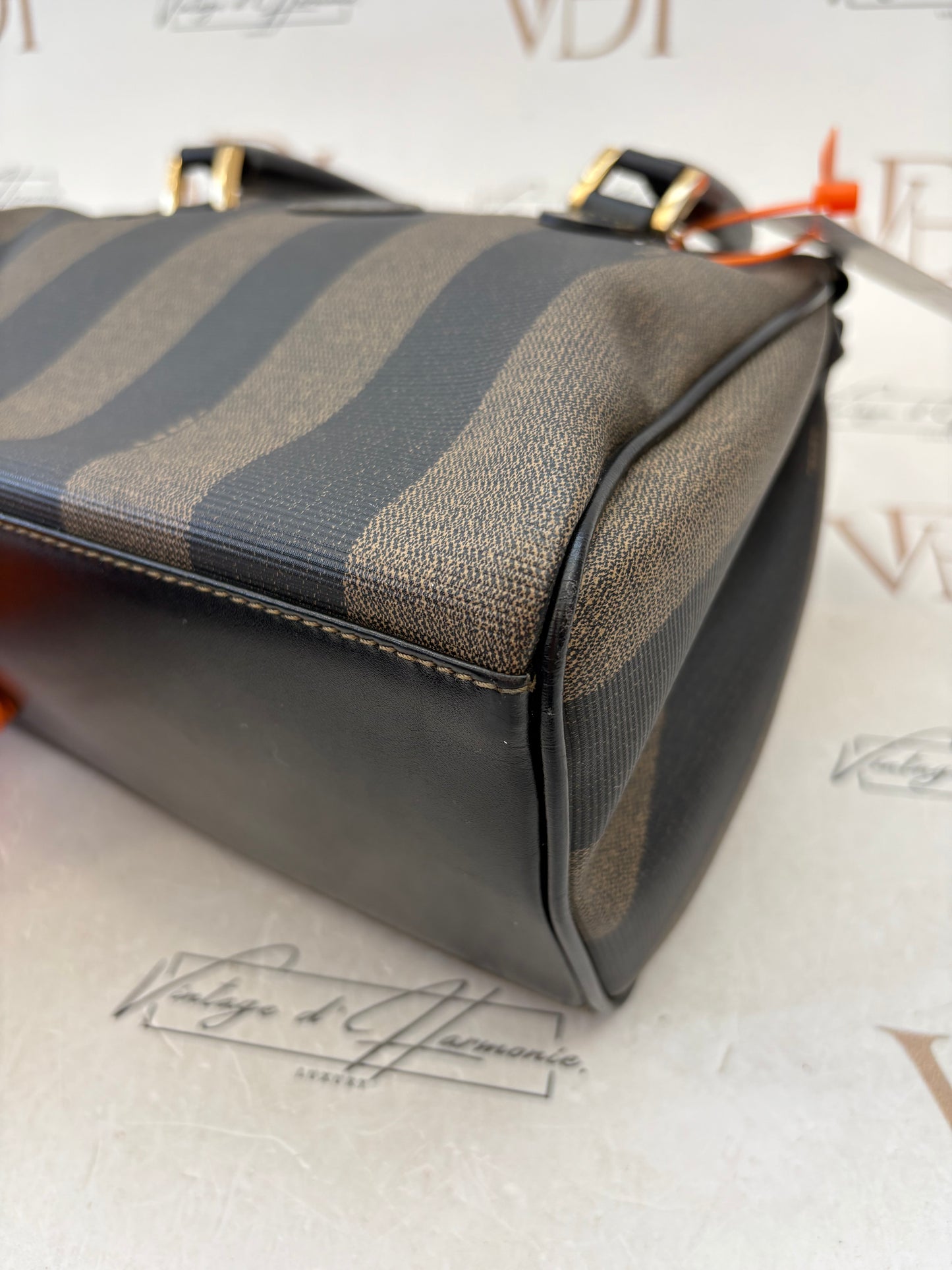018967 - Fendi Pequin
