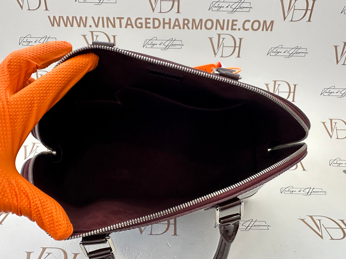 382864 - Louis Vuitton Alma GM