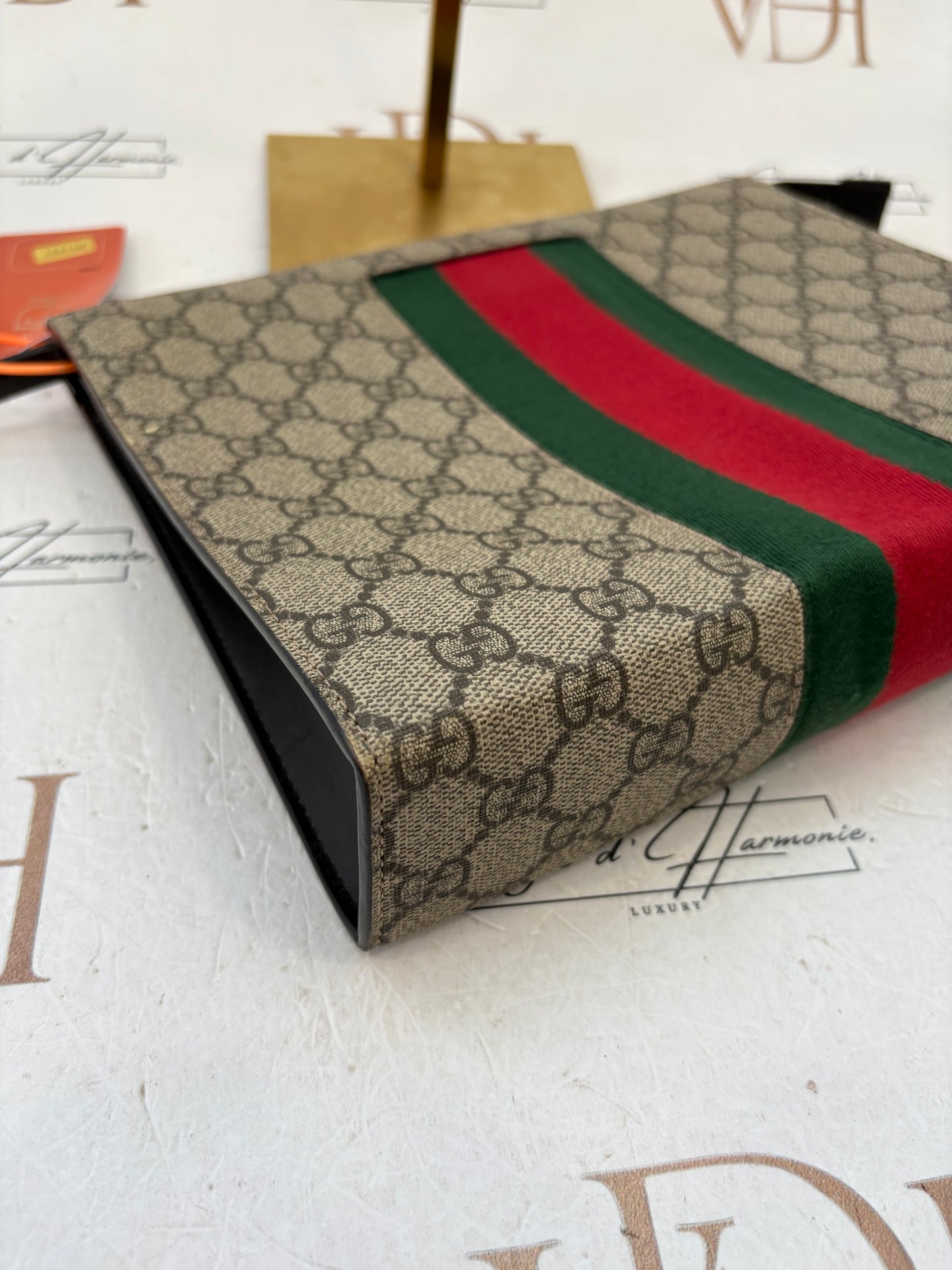 201331 - Gucci Pochette