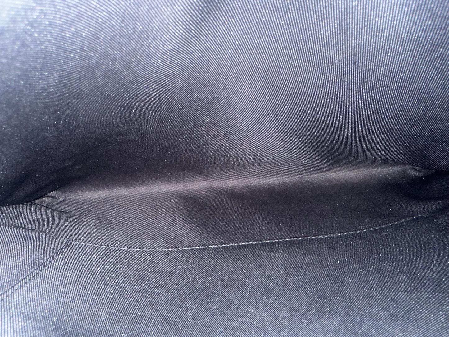 Louis Vuitton Damier infini Pochette discovery