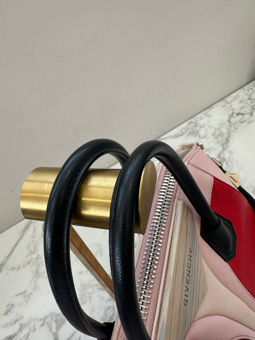 Givenchy 2way