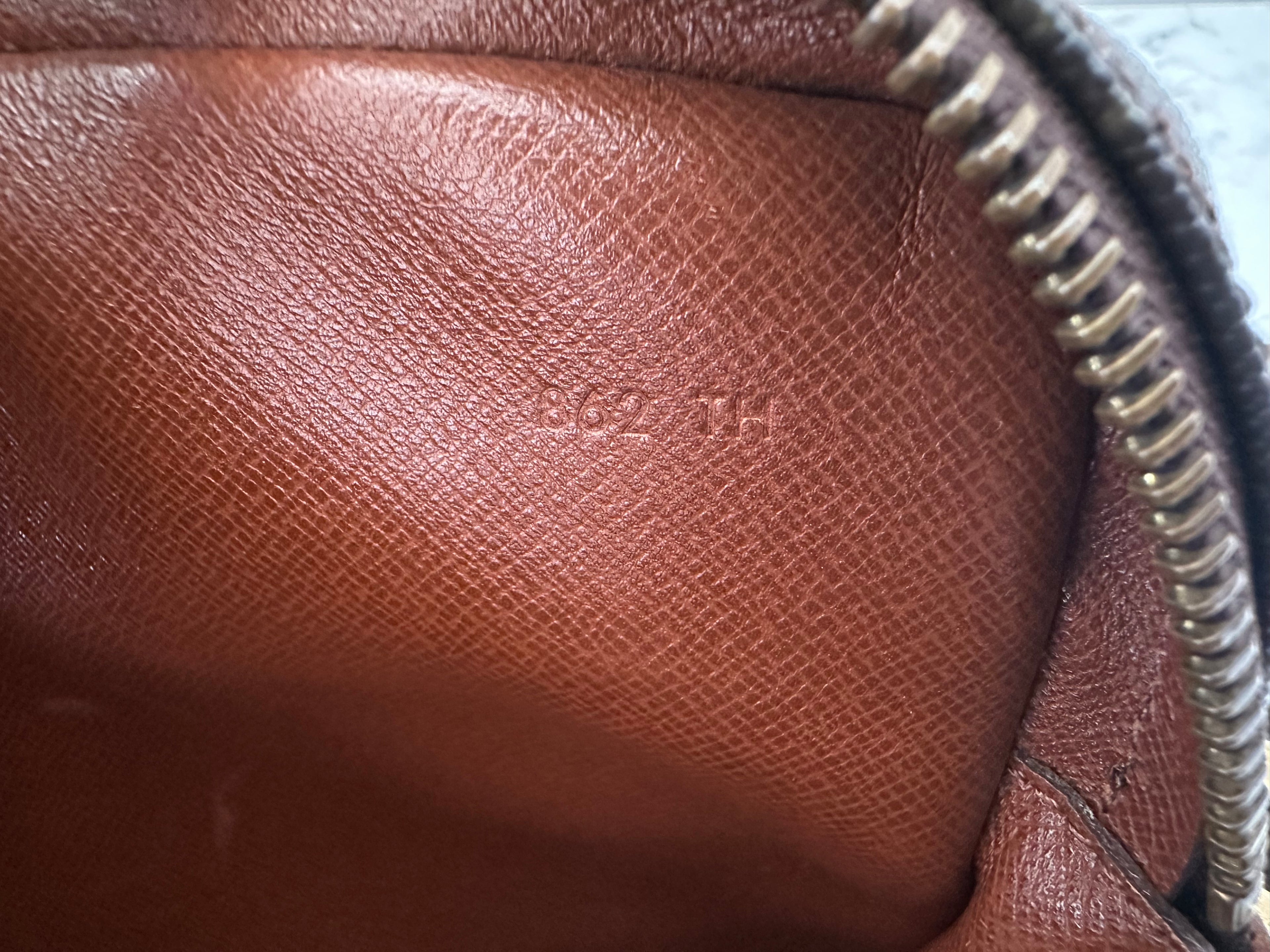 Louis Vuitton Dragonne GM