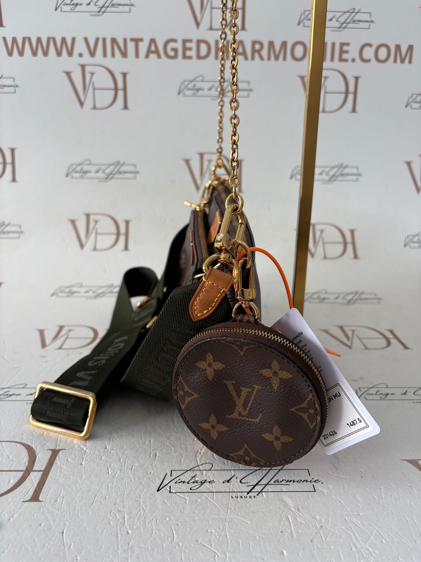 201426 - Louis Vuitton Multipochette