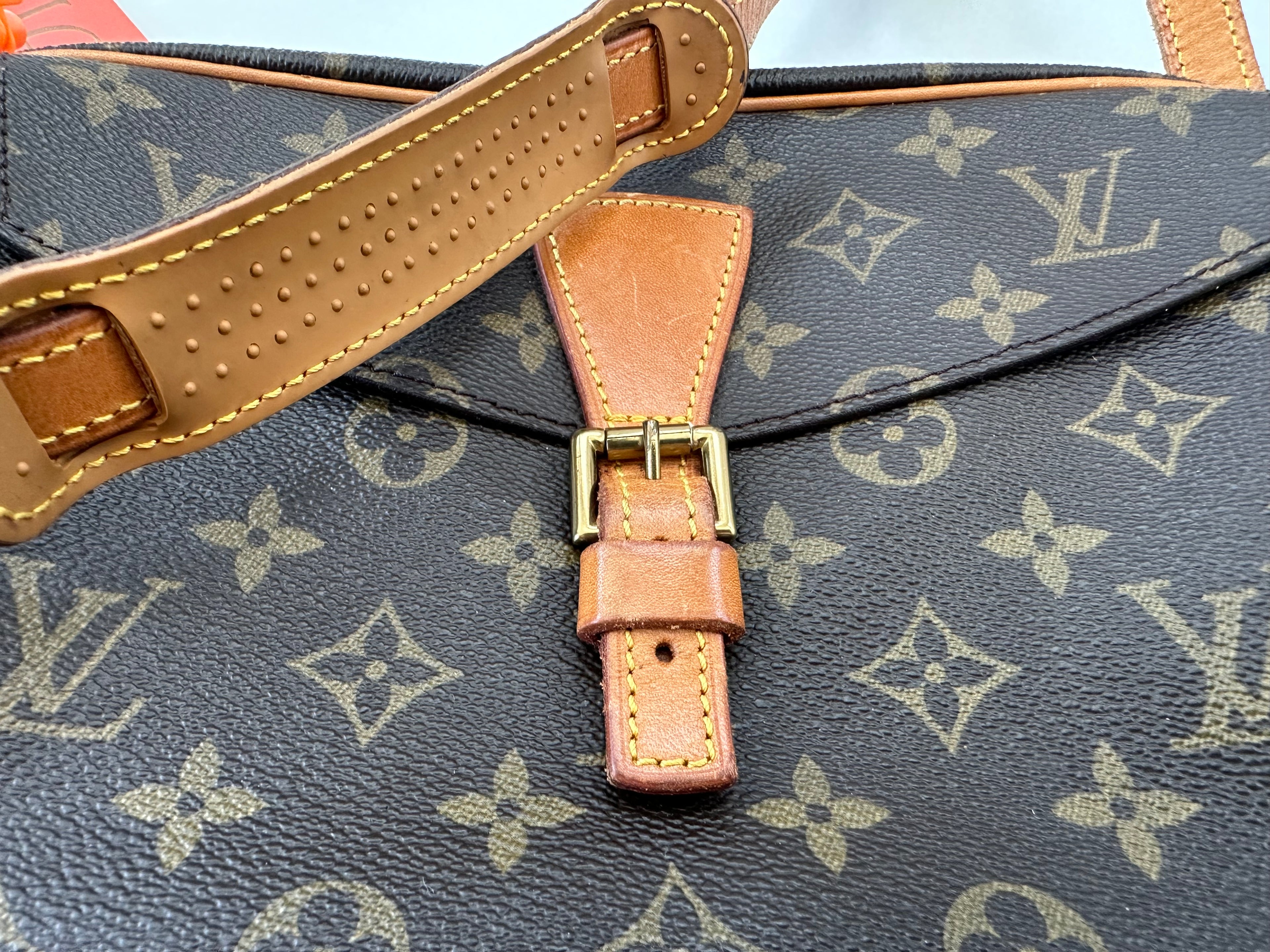 Louis Vuitton Jeune Fille MM