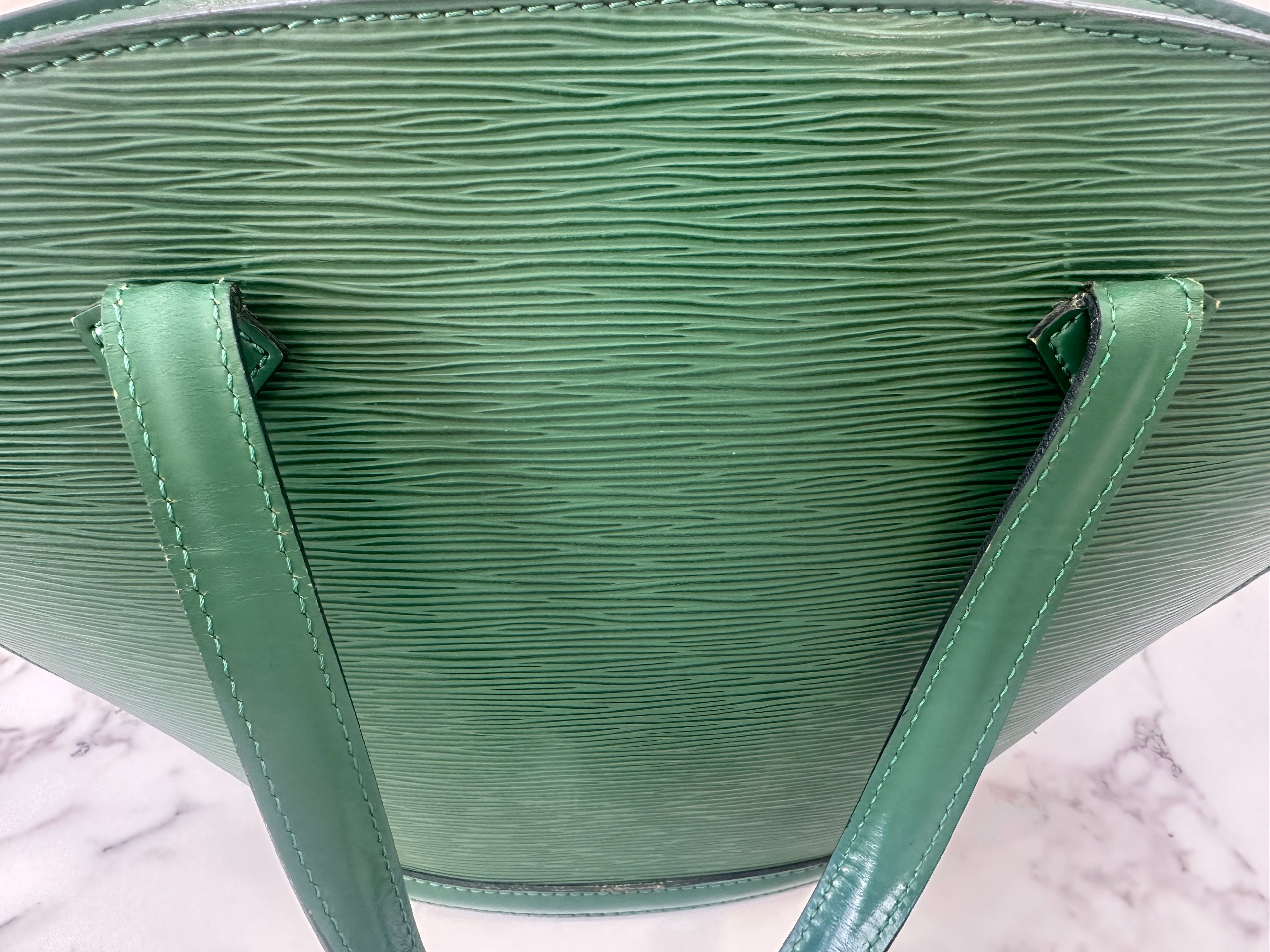 Louis Vuitton Green Epi Saint jacques
