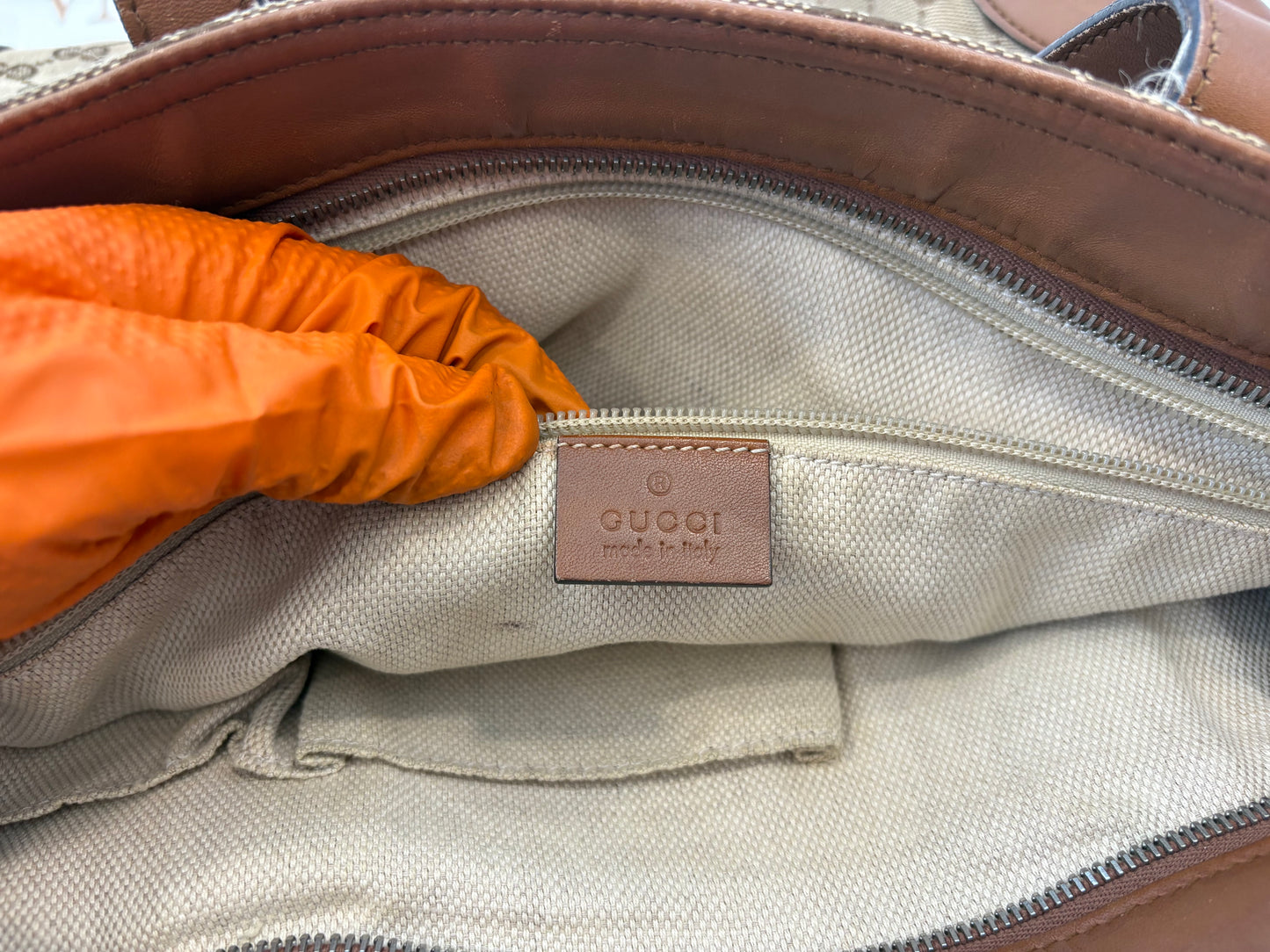 200957 - Gucci Brown