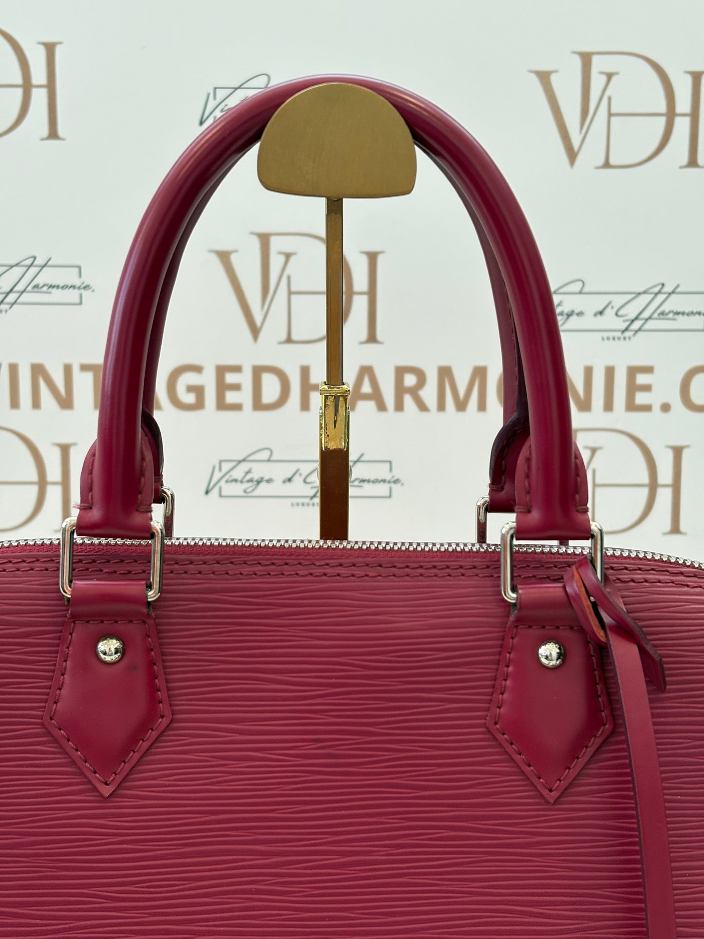 200746 - Louis Vuitton Alma