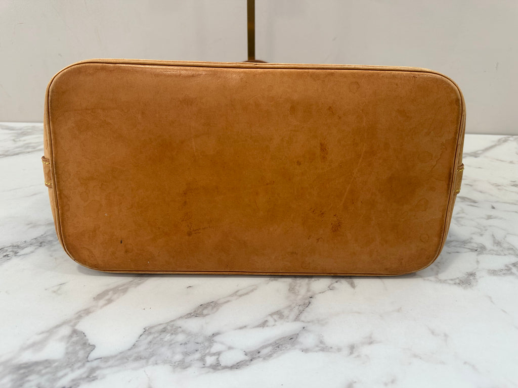 Louis Vuitton Alma