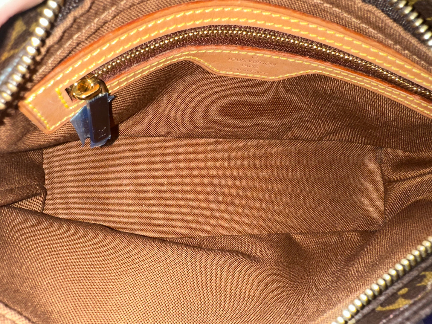 Louis Vuitton Trotteur Crossbody