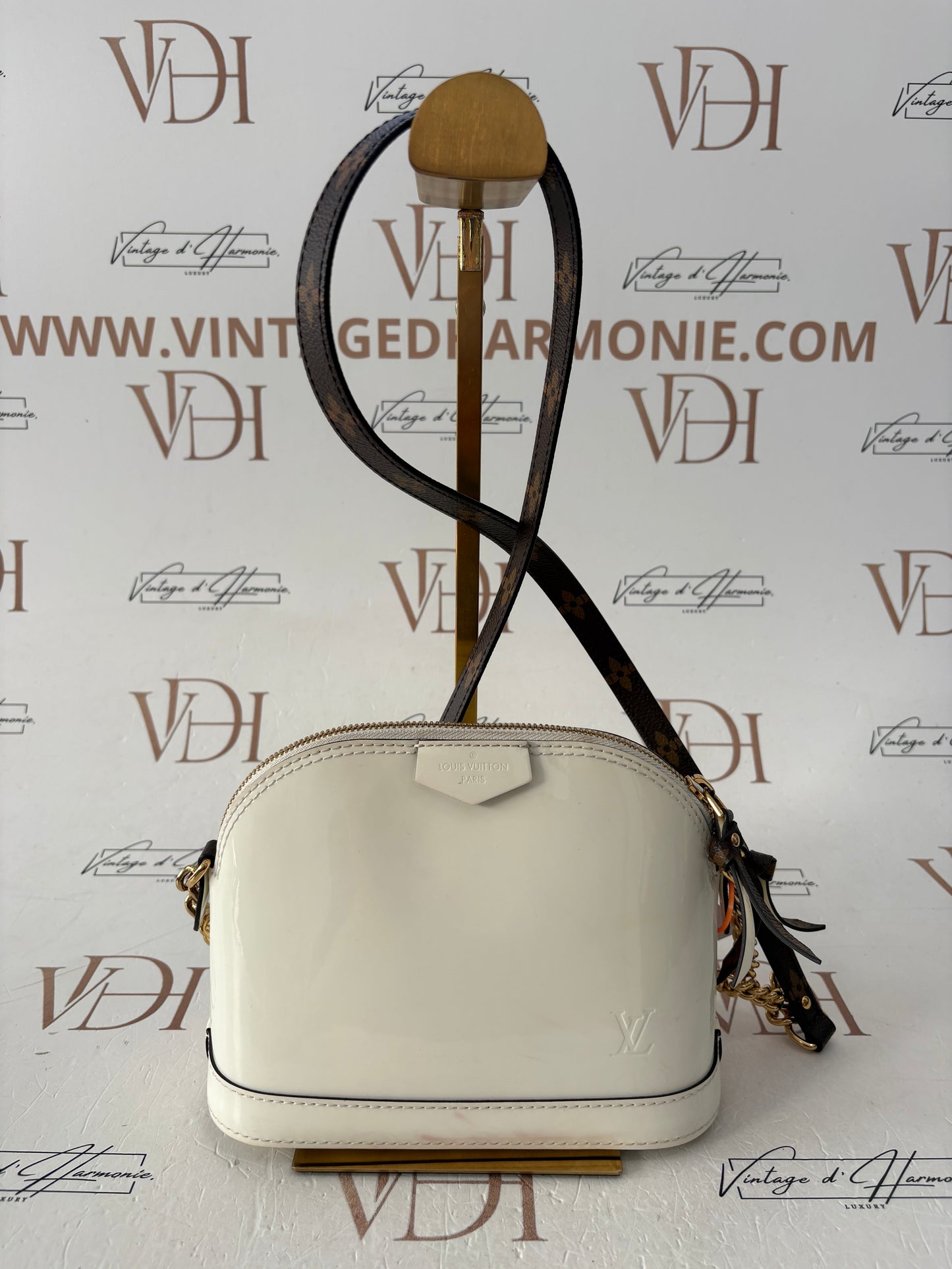 384014 - Louis Vuitton Alma BB