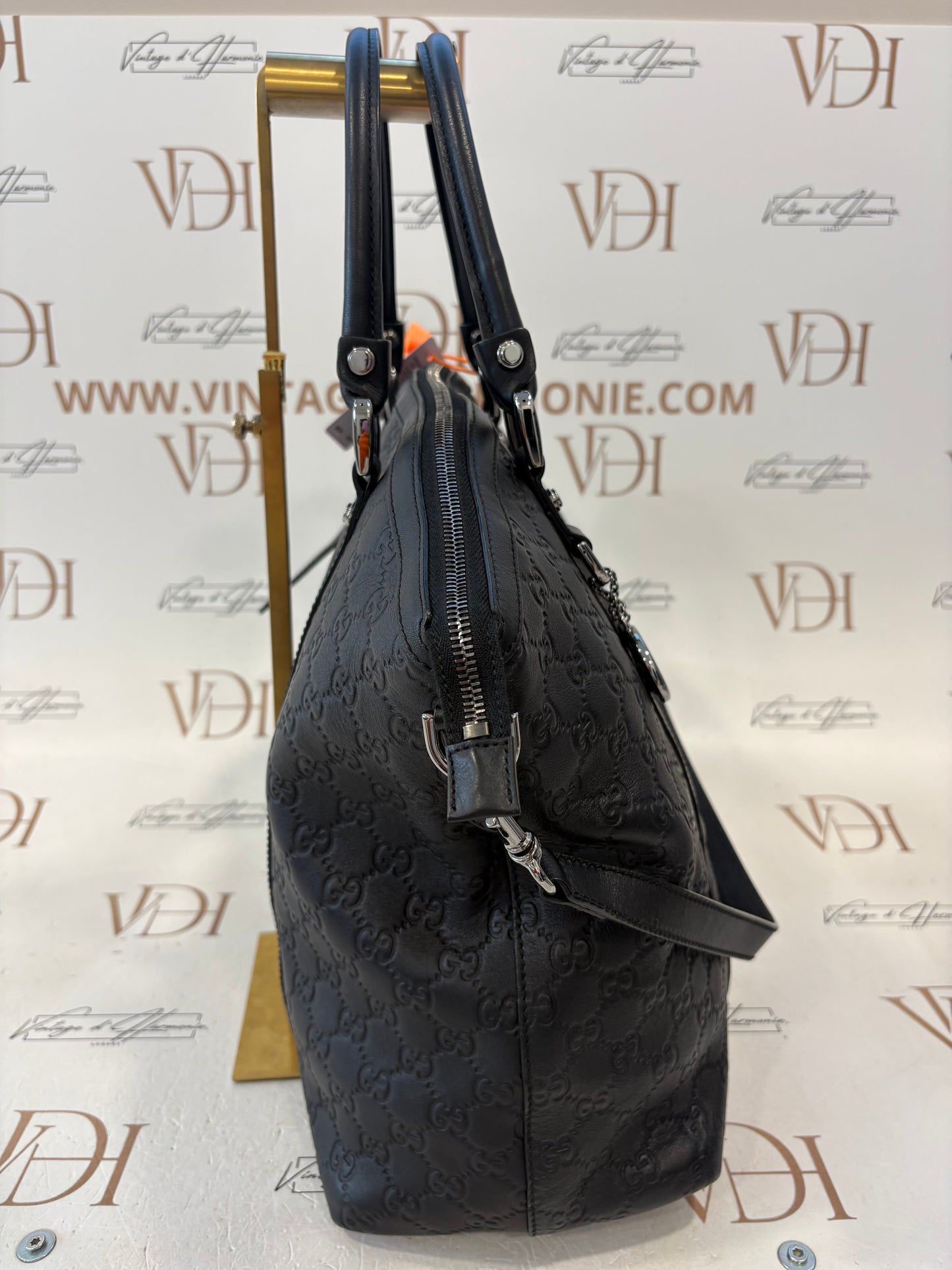 384289 - Gucci Black