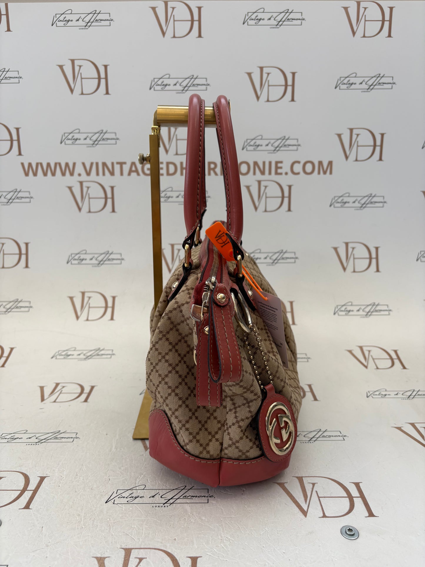 38307 - Gucci Sukey