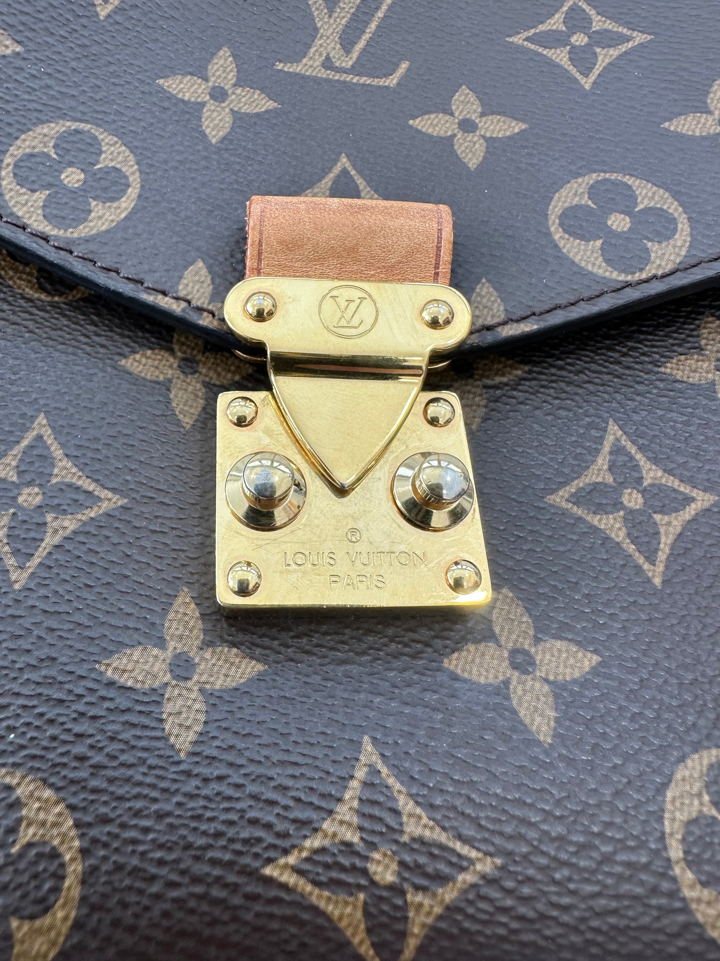 382967 - Louis Vuitton Metis