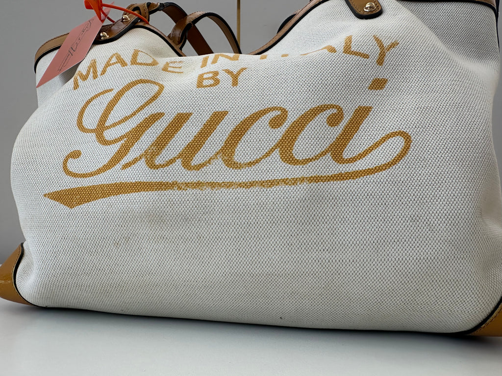 Gucci GG Canvas +pochette