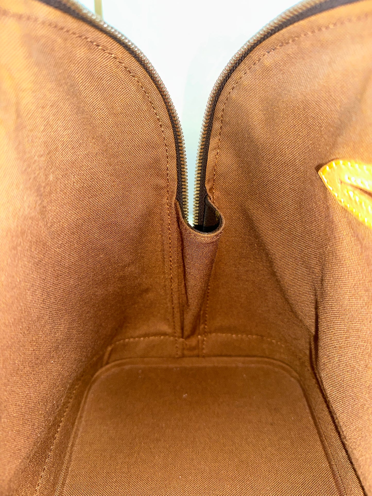 Louis Vuitton Alma