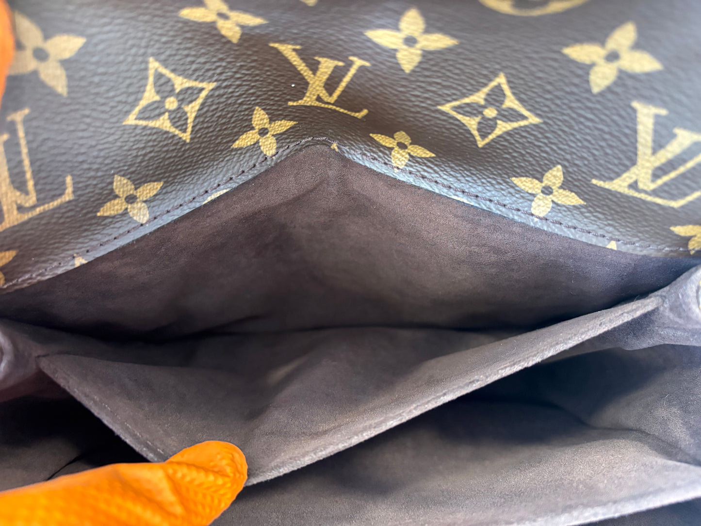 383768 - Louis Vuitton Metis