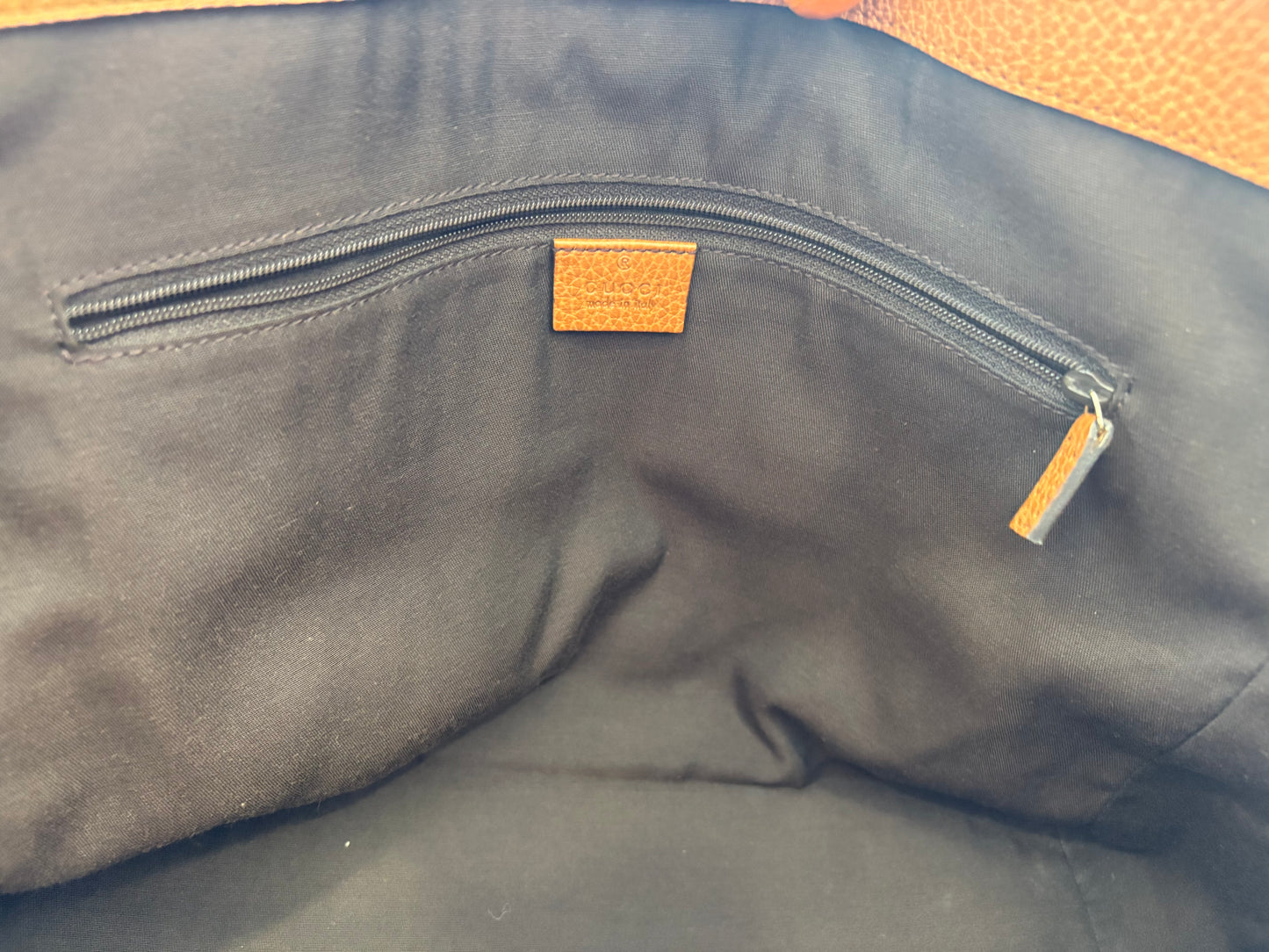 201628 - Gucci Brown