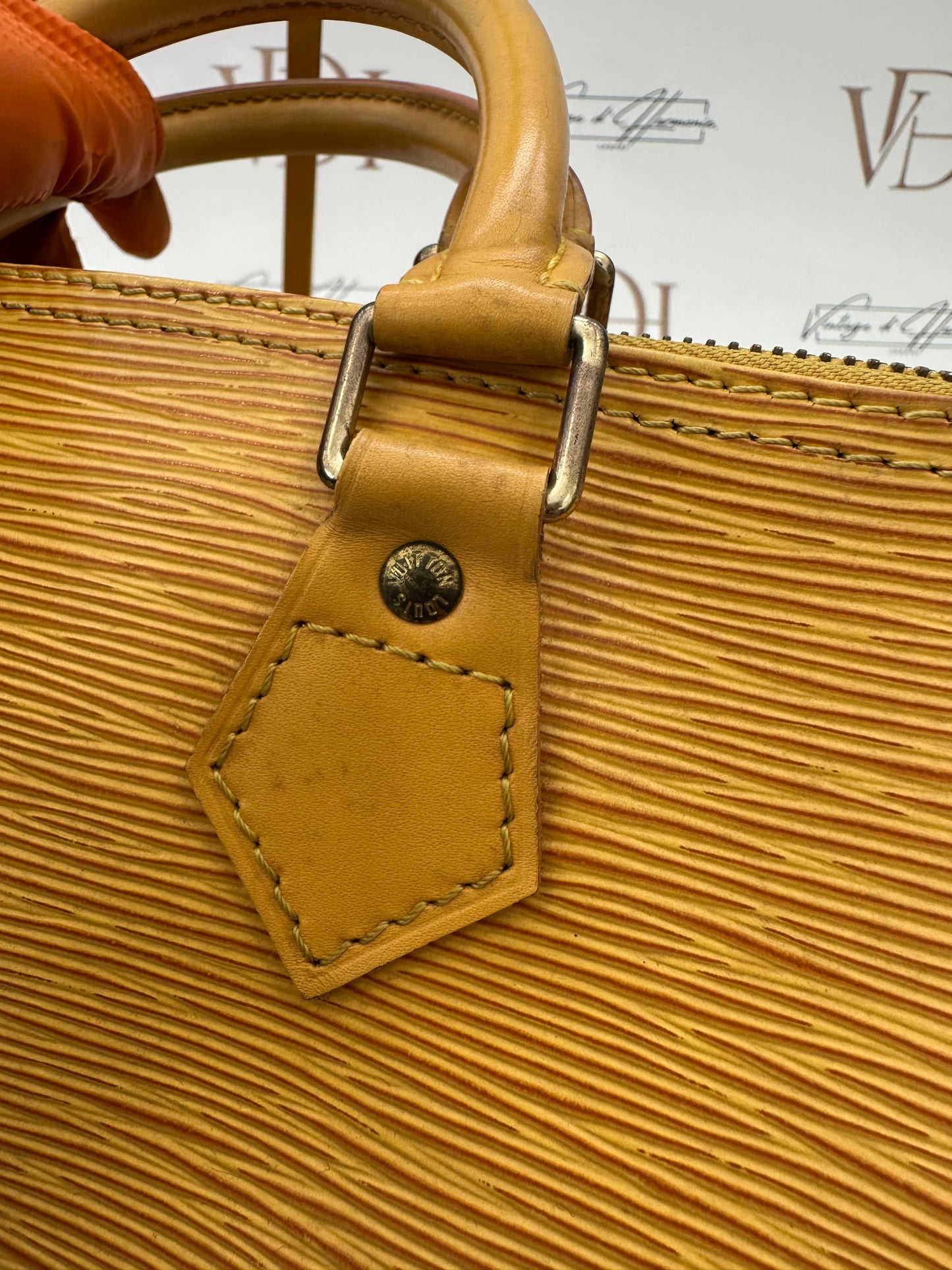 382942 - Louis Vuitton Speedy 25 Epi Yellow