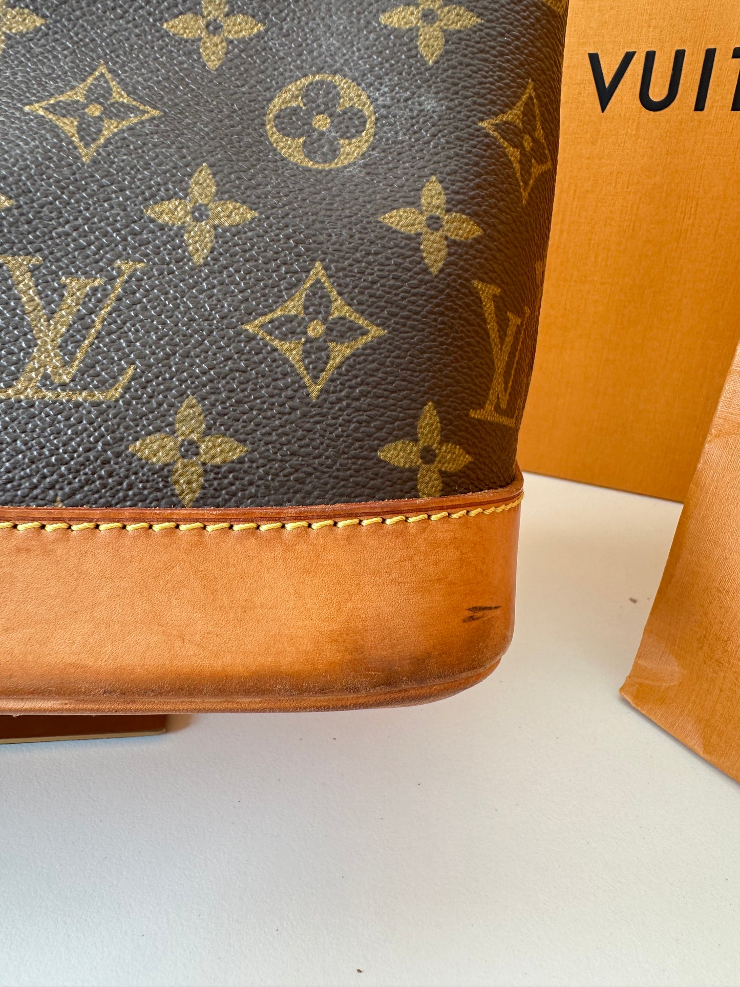 Louis Vuitton Alma